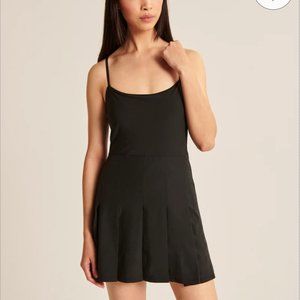 NWT Abercrombie Pleated Traveler Mini Dress